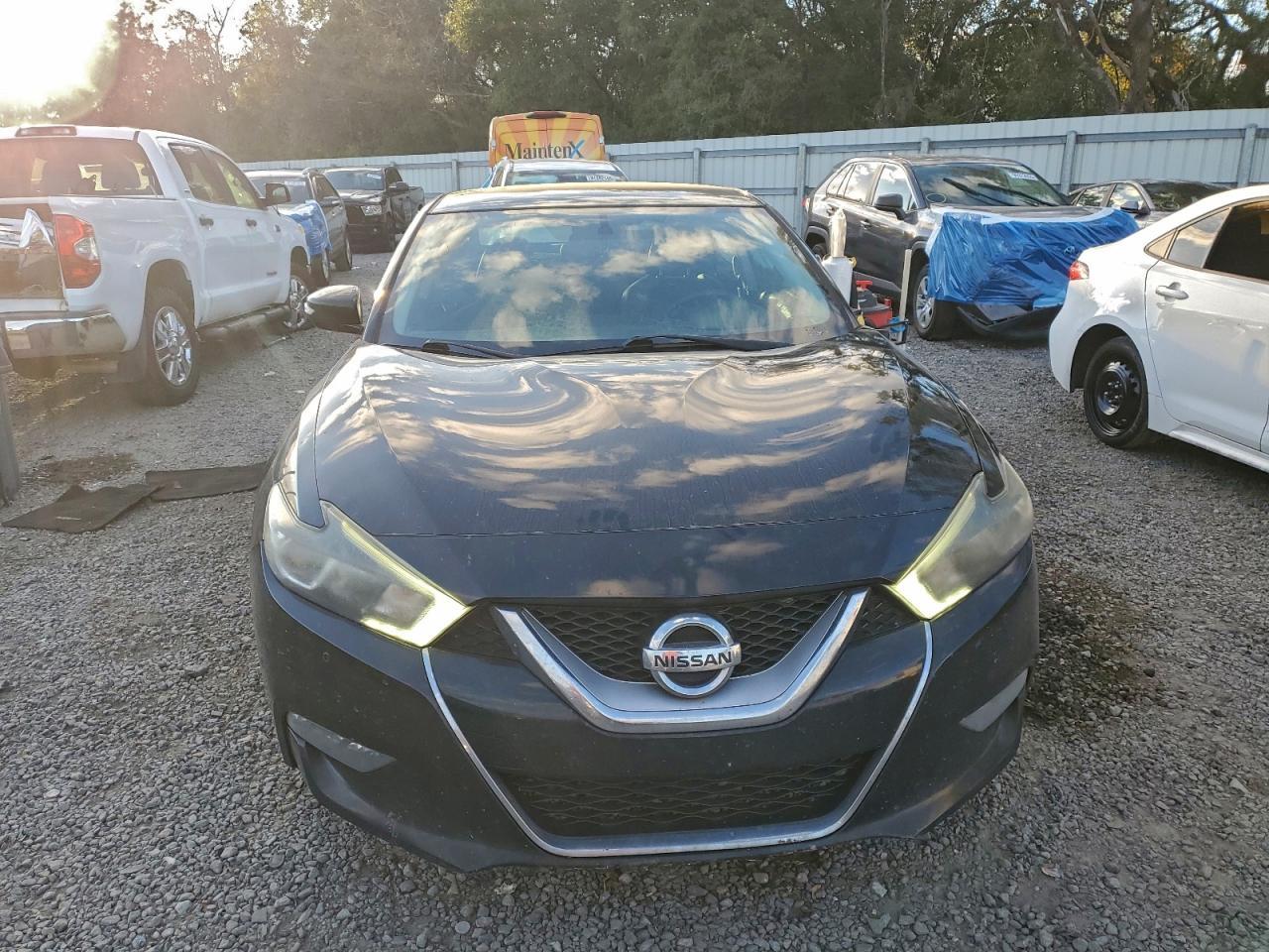 2017 Nissan Maxima 3.5S - zdjęcie 5