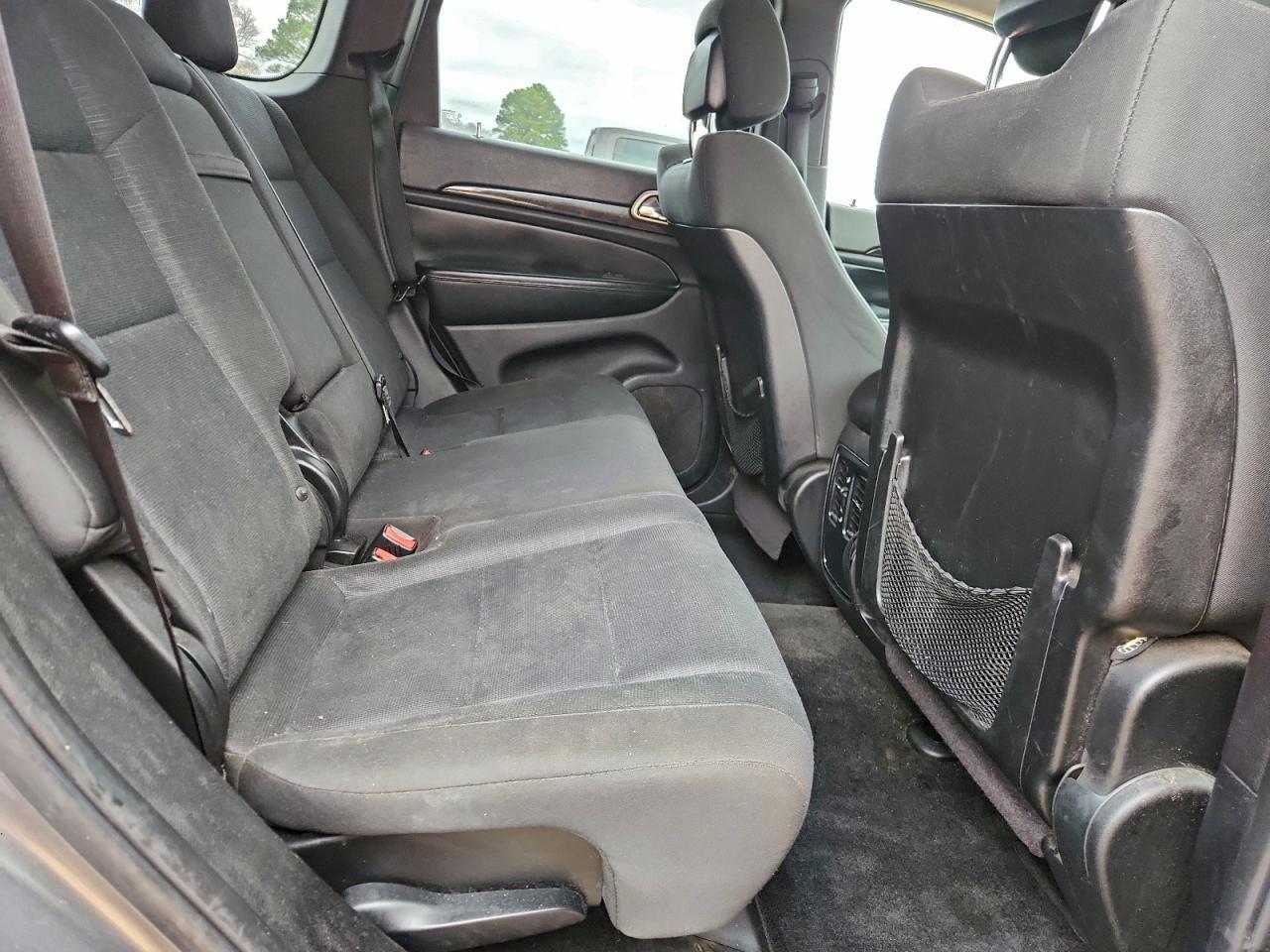 2013 Jeep Grand Cherokee Laredo - zdjęcie 10