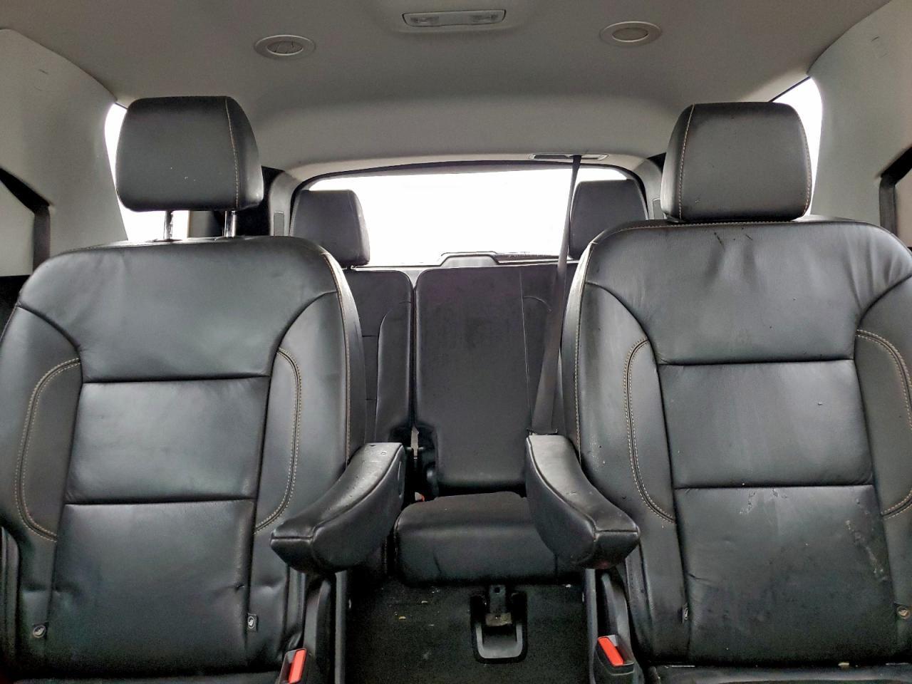 2020 Chevrolet Traverse Lt - zdjęcie 10