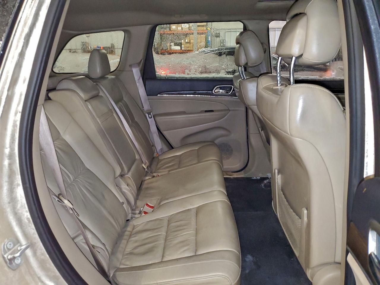 2015 Jeep Grand Cherokee Limited - zdjęcie 11