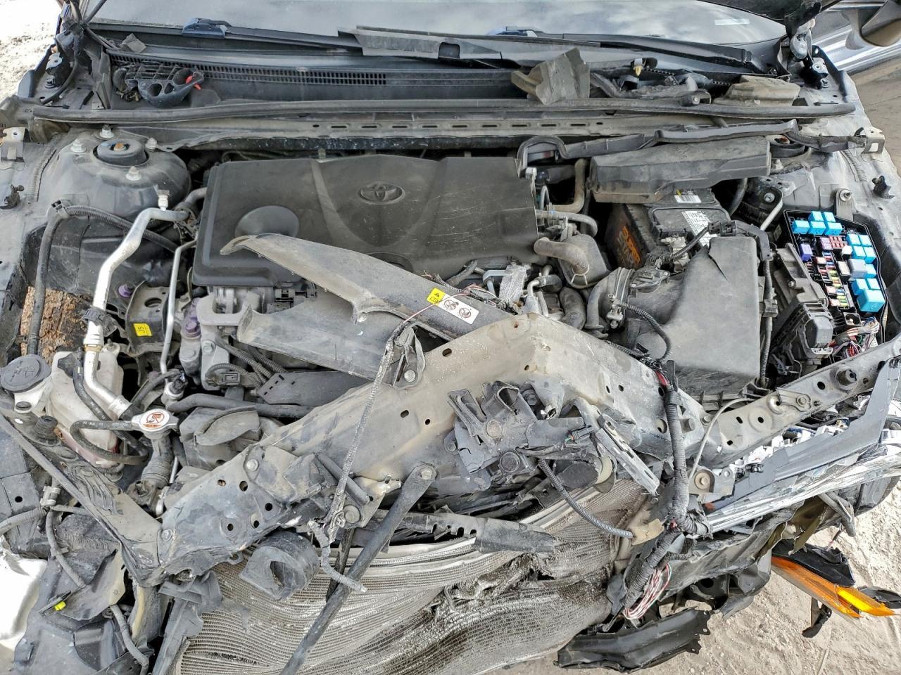 2018 Toyota Camry Xse - zdjęcie 11