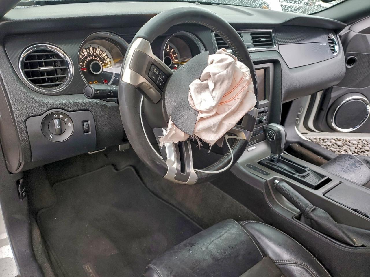 2013 Ford Mustang Gt - zdjęcie 8