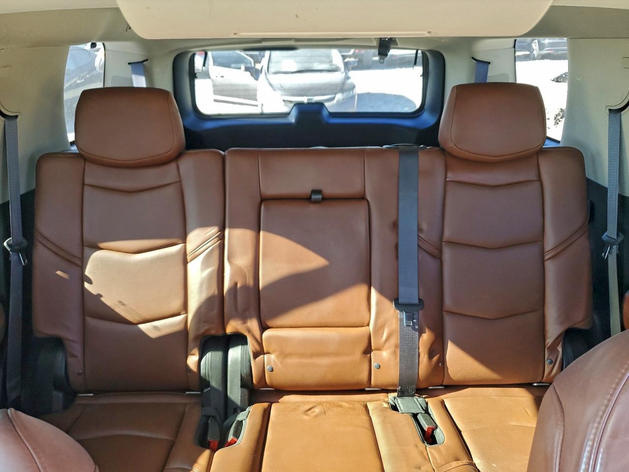 2015 Cadillac Escalade Premium - zdjęcie 10