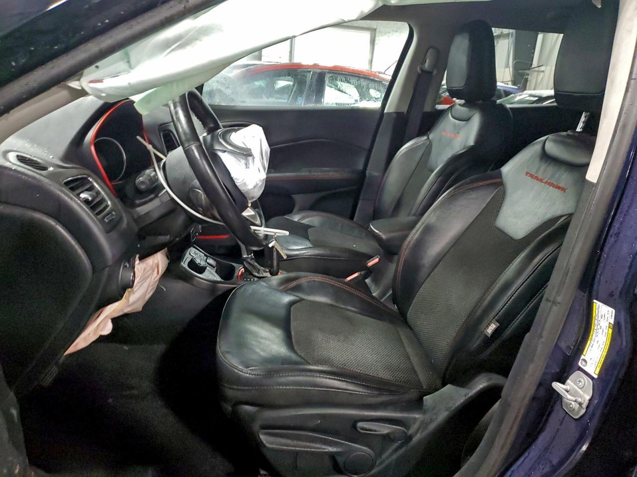 2019 Jeep Compass Trailhawk - zdjęcie 7