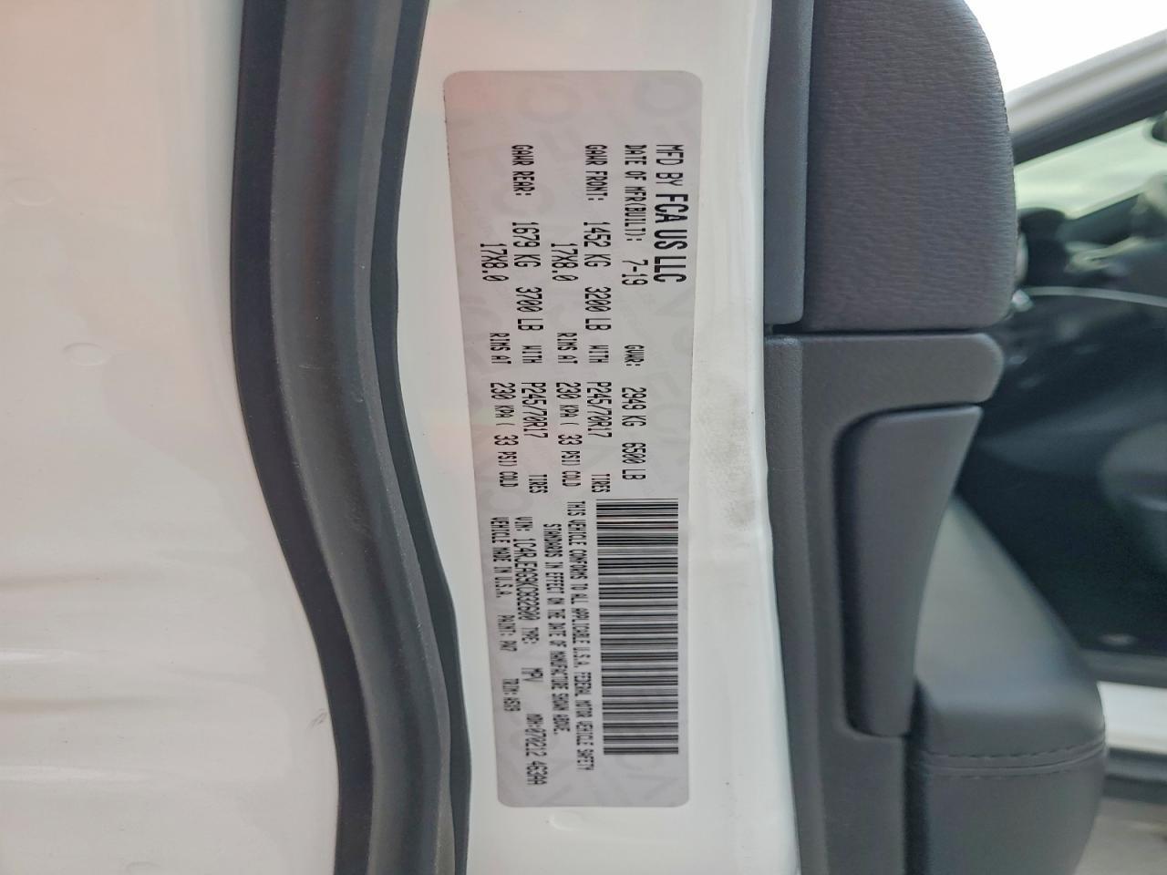 2019 Jeep Grand Cherokee Laredo - zdjęcie 14