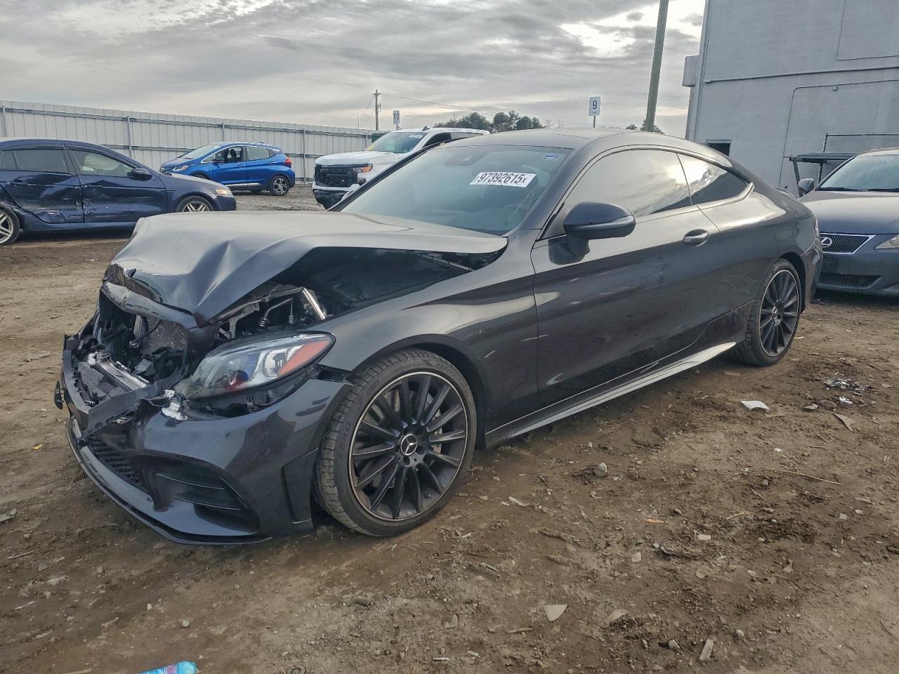 2022 Mercedes-Benz C 43 Amg - zdjęcie główne