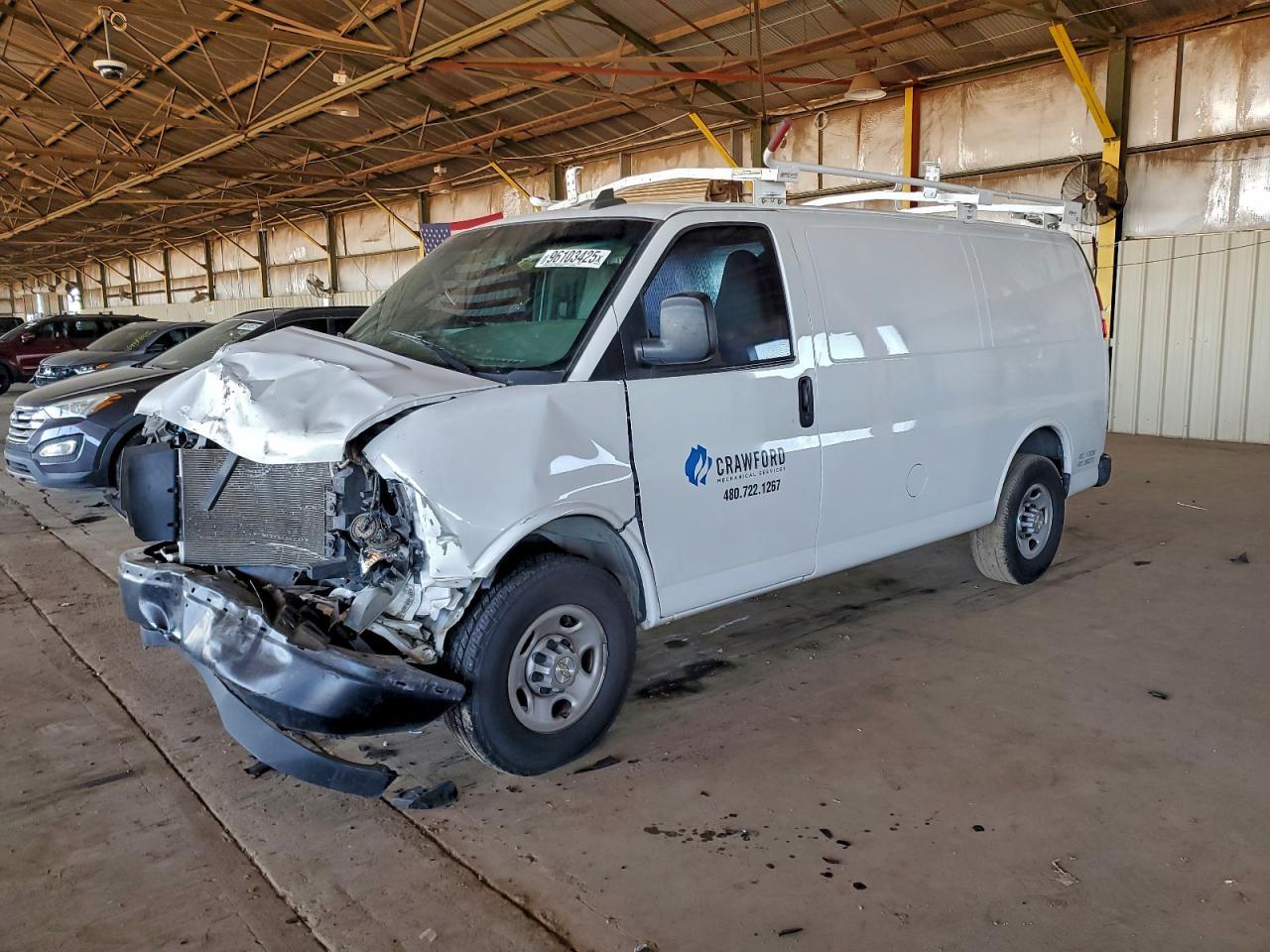 2021 Chevrolet Express G2500 - zdjęcie główne