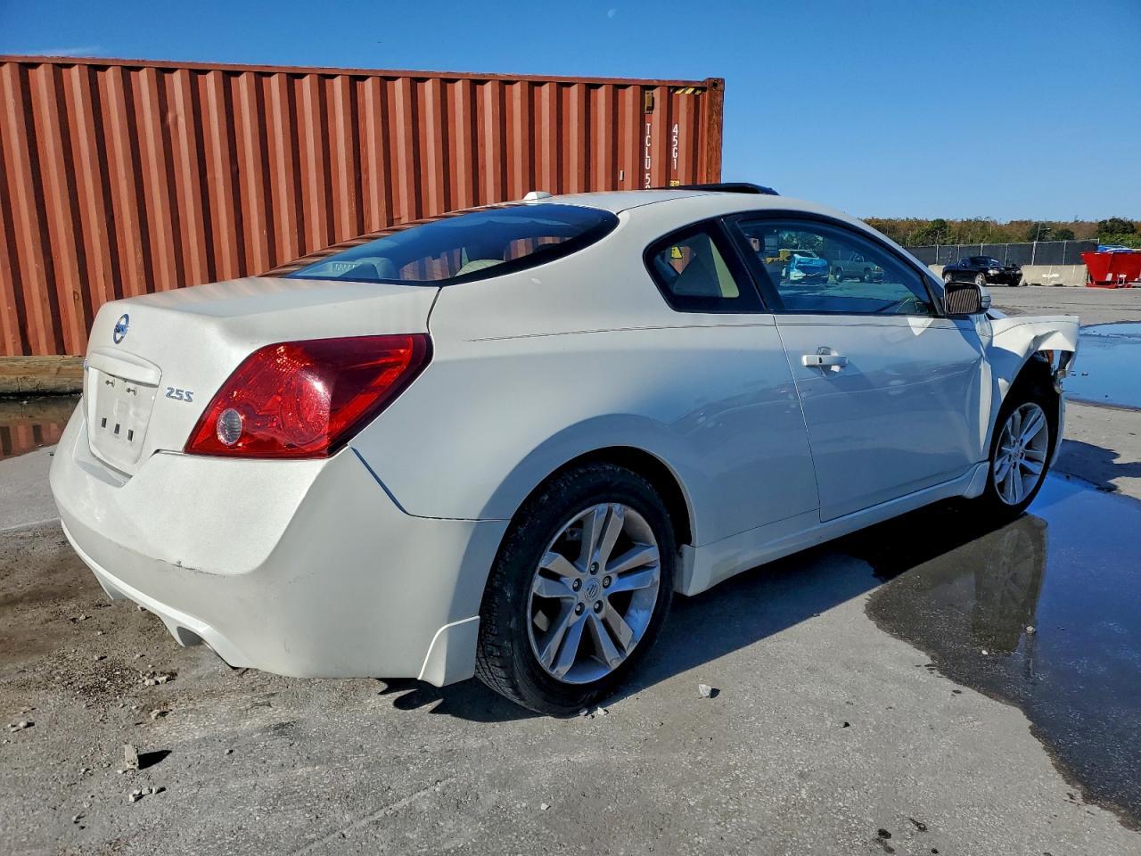 2013 Nissan Altima S - zdjęcie 3