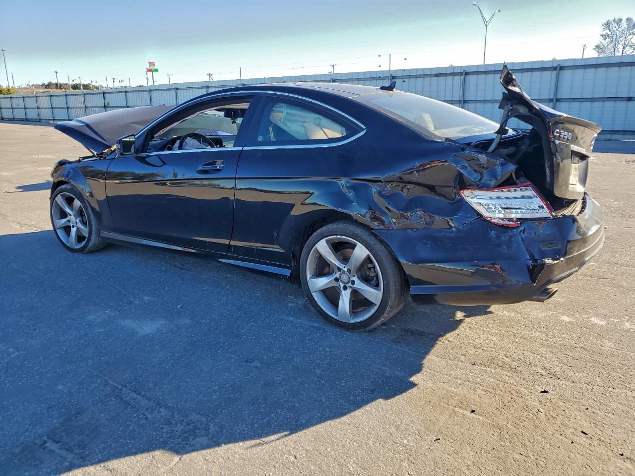 2014 Mercedes-Benz C 350 - zdjęcie 2