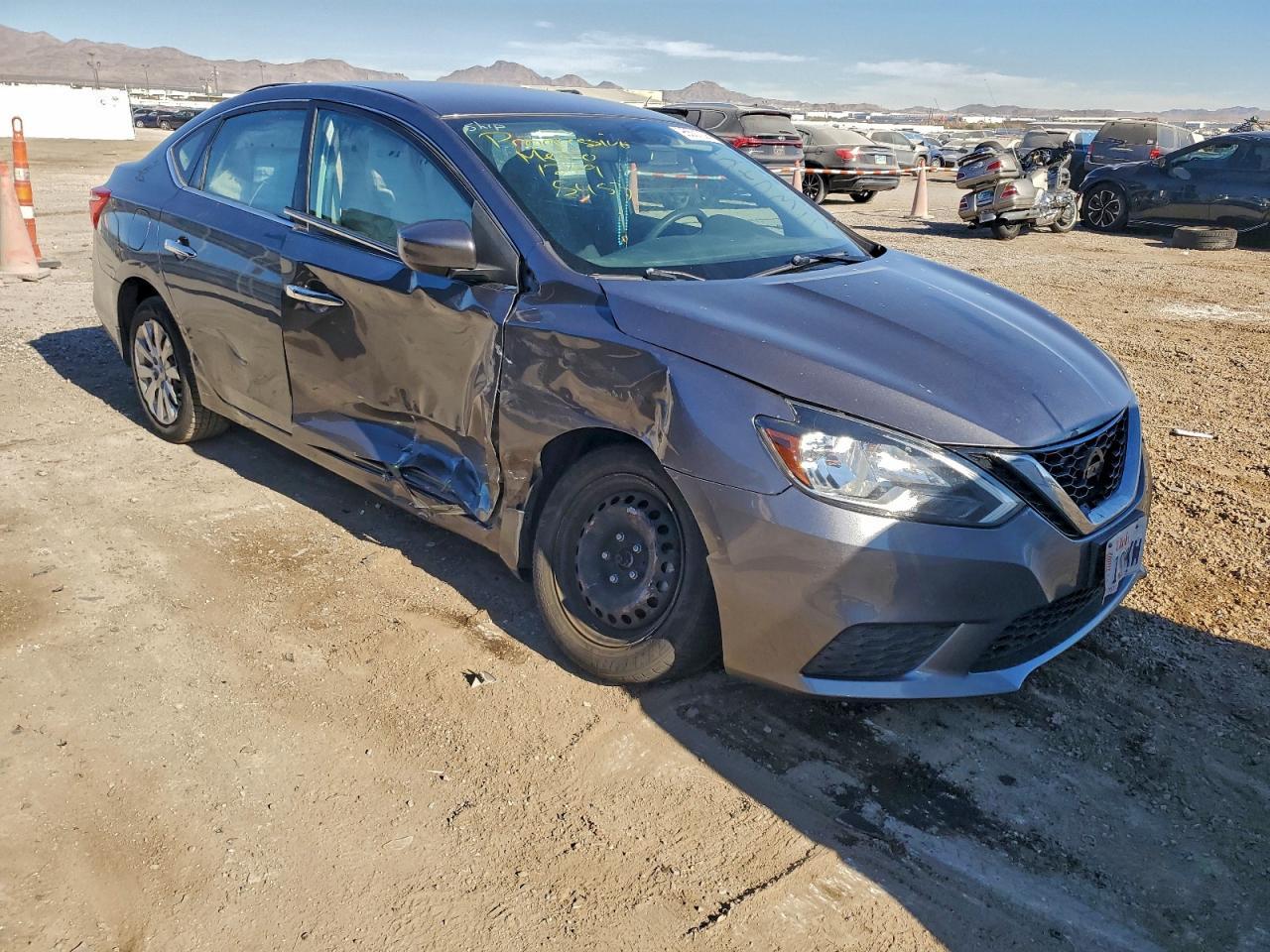 2019 Nissan Sentra S - zdjęcie 4