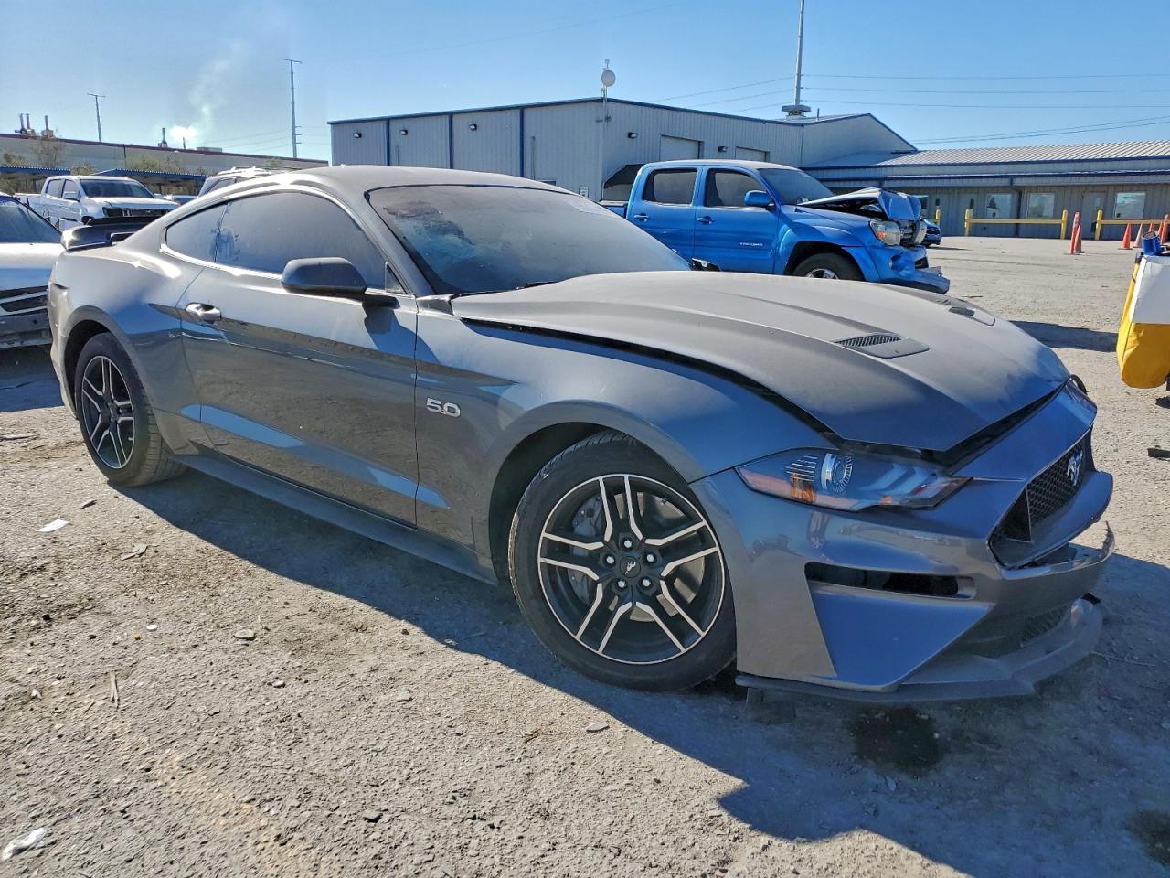 2021 Ford Mustang Gt - zdjęcie 4
