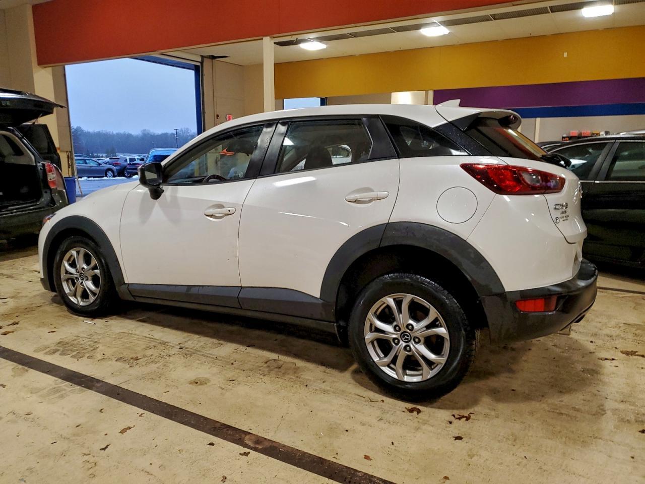 2019 Mazda Cx-3 Sport - zdjęcie 2