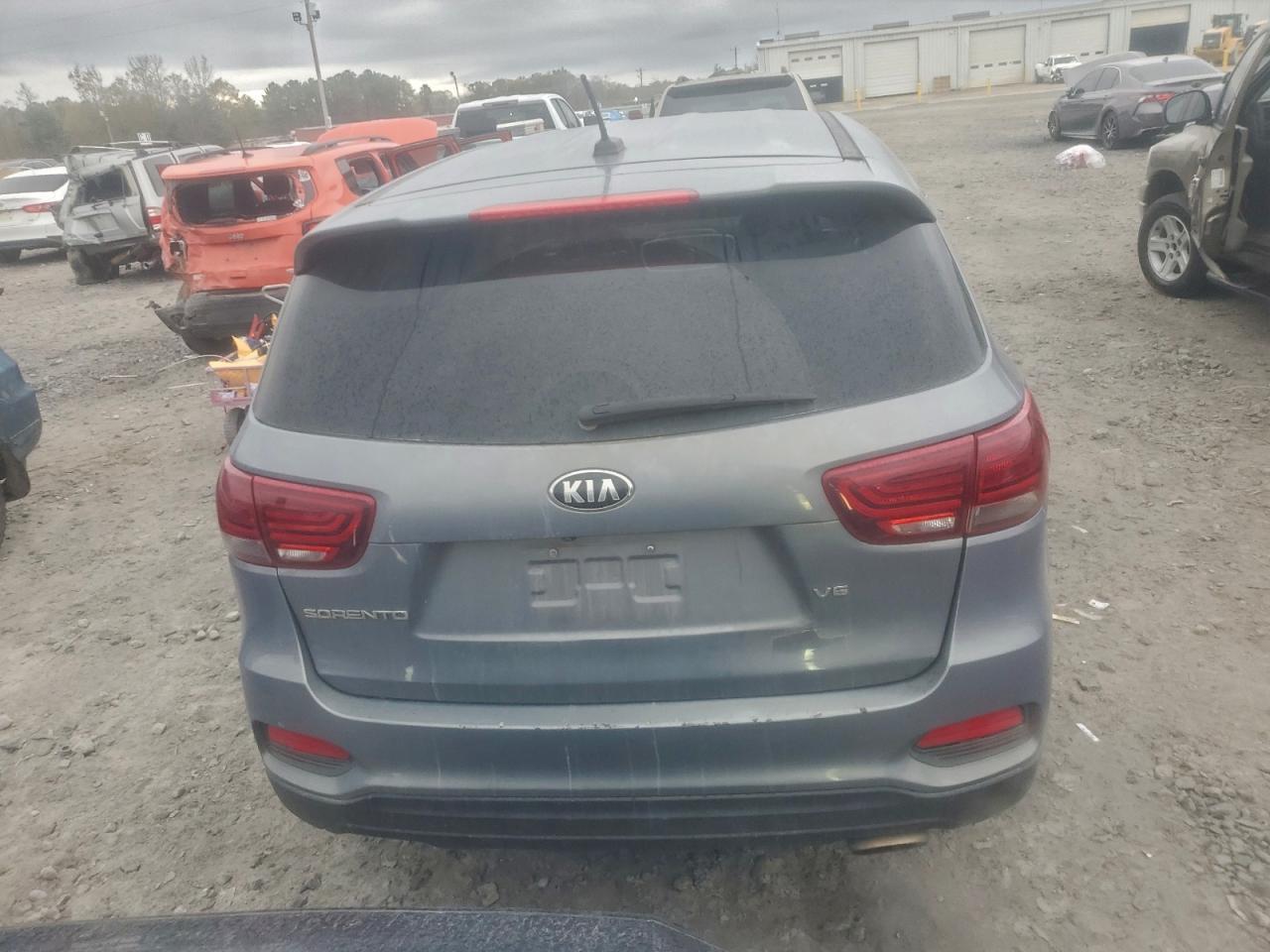 2020 Kia Sorento S - zdjęcie 6