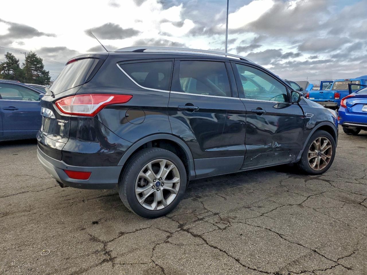 2015 Ford Escape - zdjęcie 3