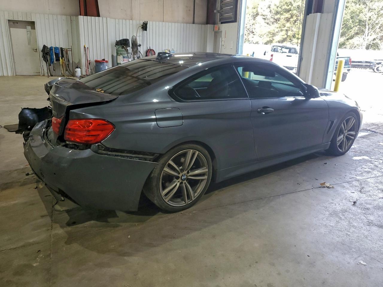 BMW Seria 4 - zdjęcie 3