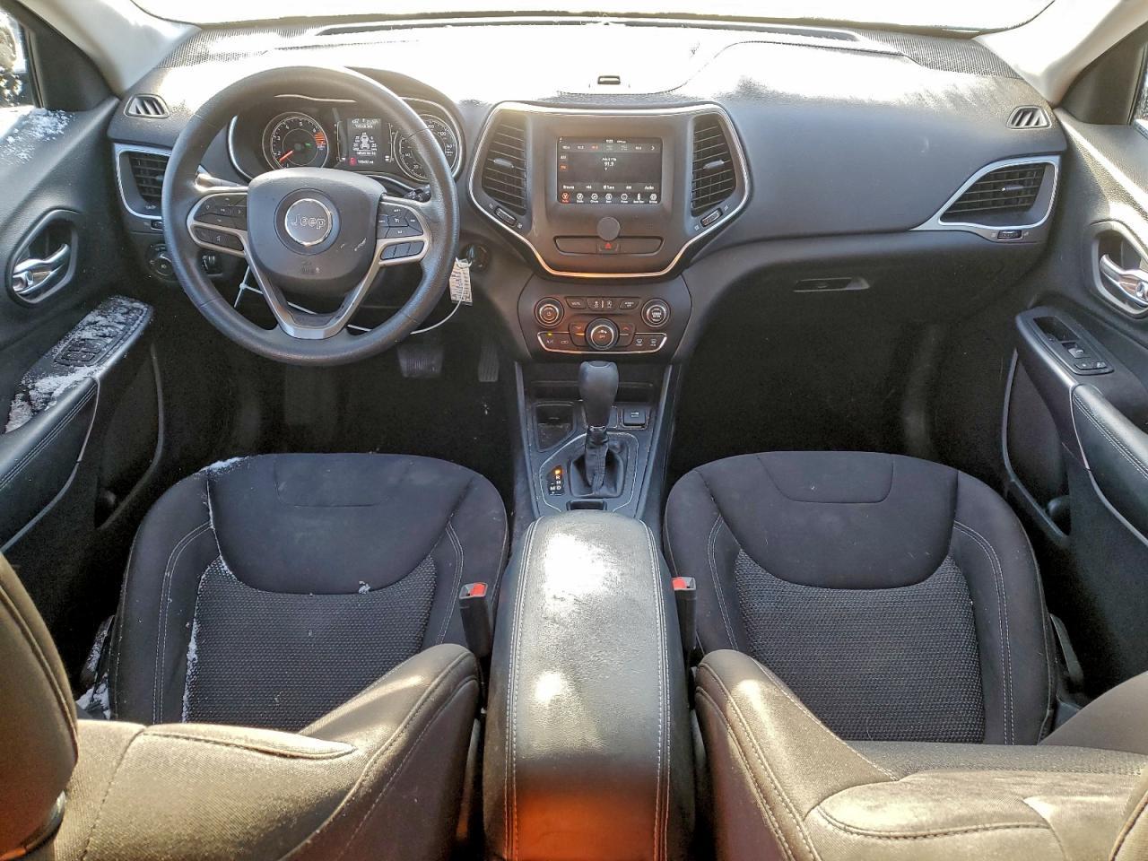 2019 Jeep Cherokee Latitude - zdjęcie 8