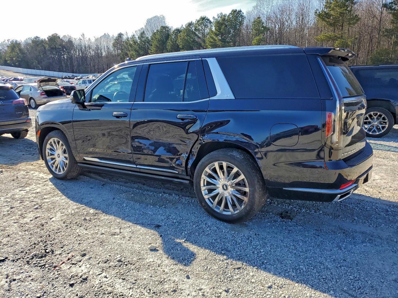 2022 Cadillac Escalade Premium Luxury - zdjęcie 2