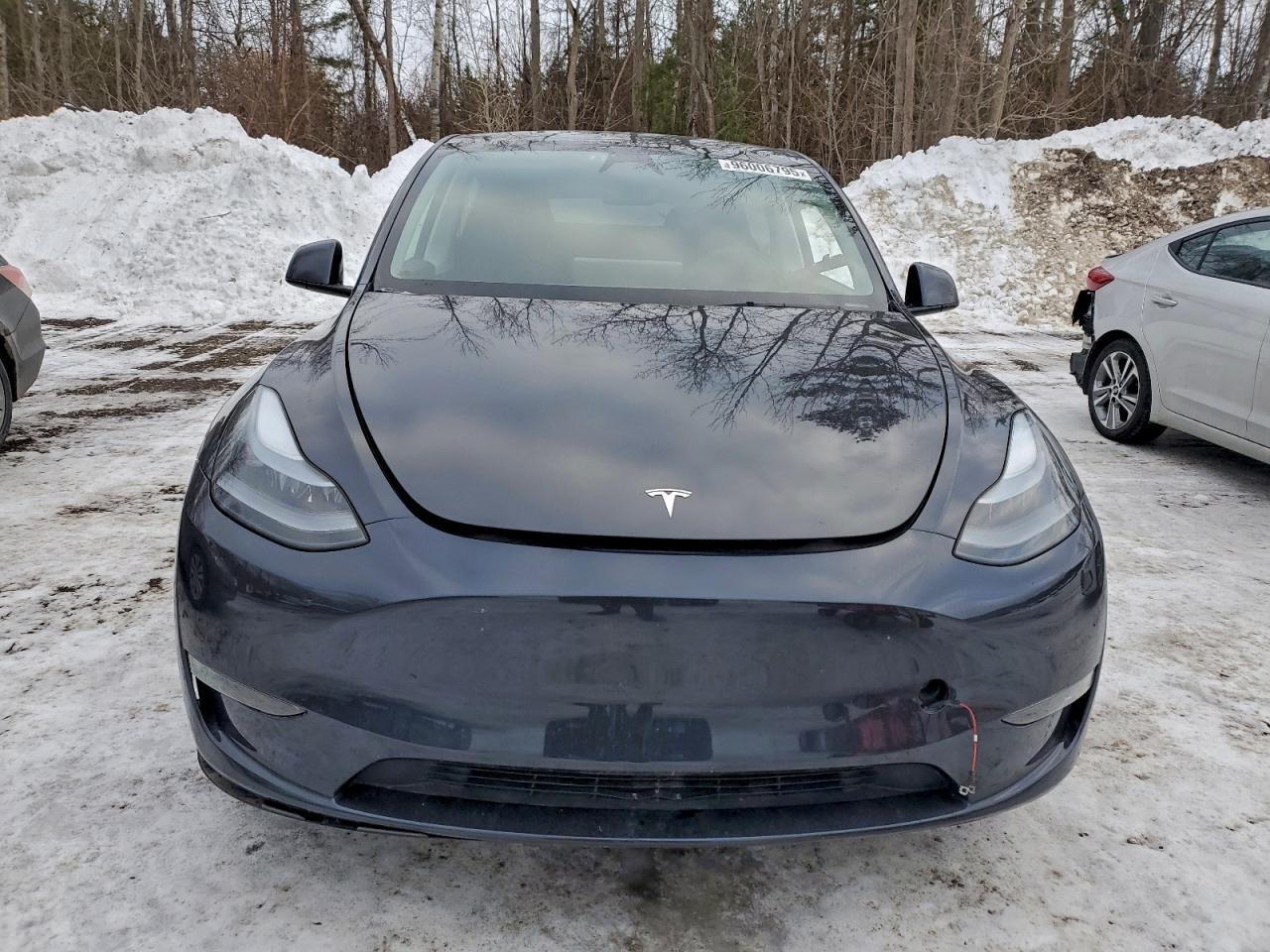 2024 Tesla Model Y - zdjęcie 5