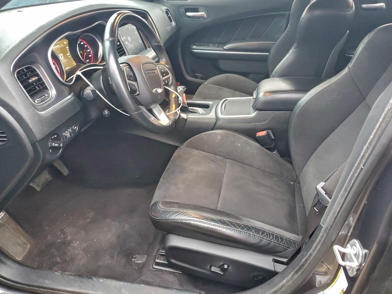 2018 Dodge Charger R/T - zdjęcie 7