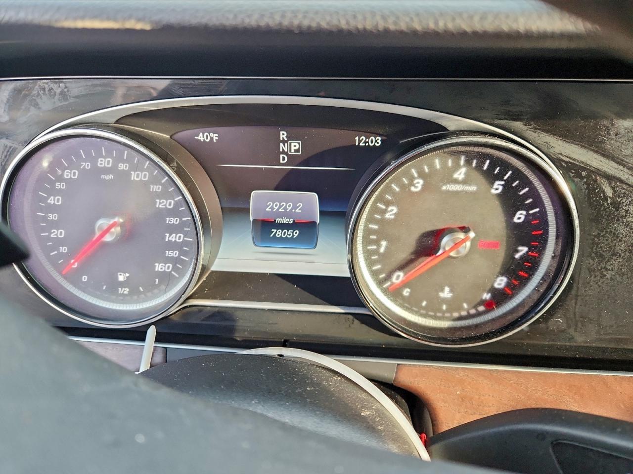 2017 Mercedes-Benz E 300 - zdjęcie 9