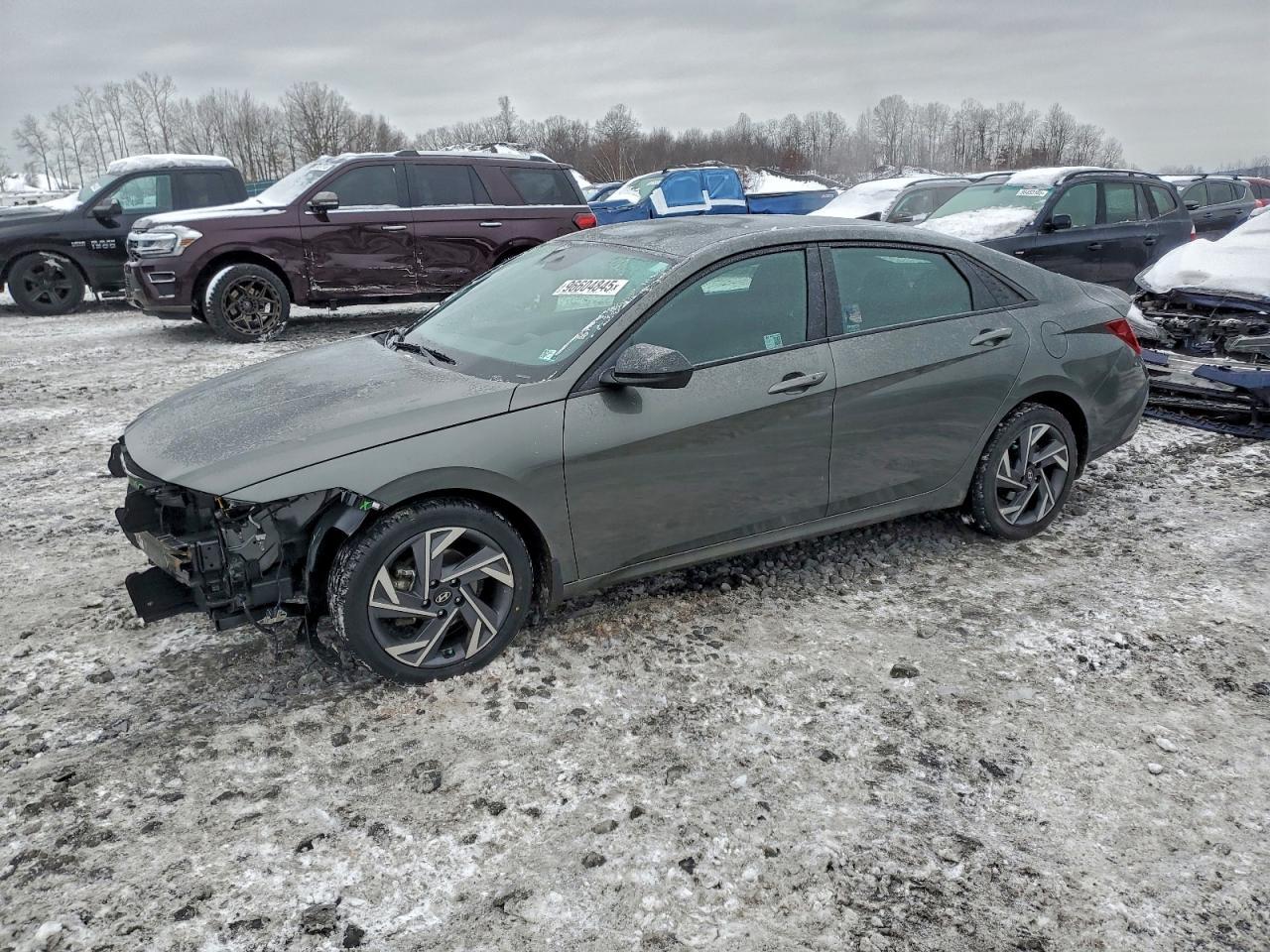 2025 Hyundai Elantra Sel Sport - zdjęcie główne