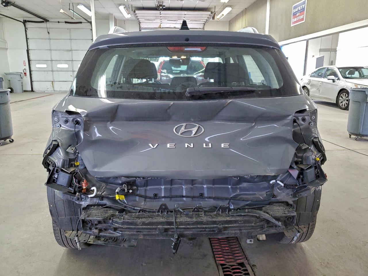 2022 Hyundai Venue Sel - zdjęcie 6