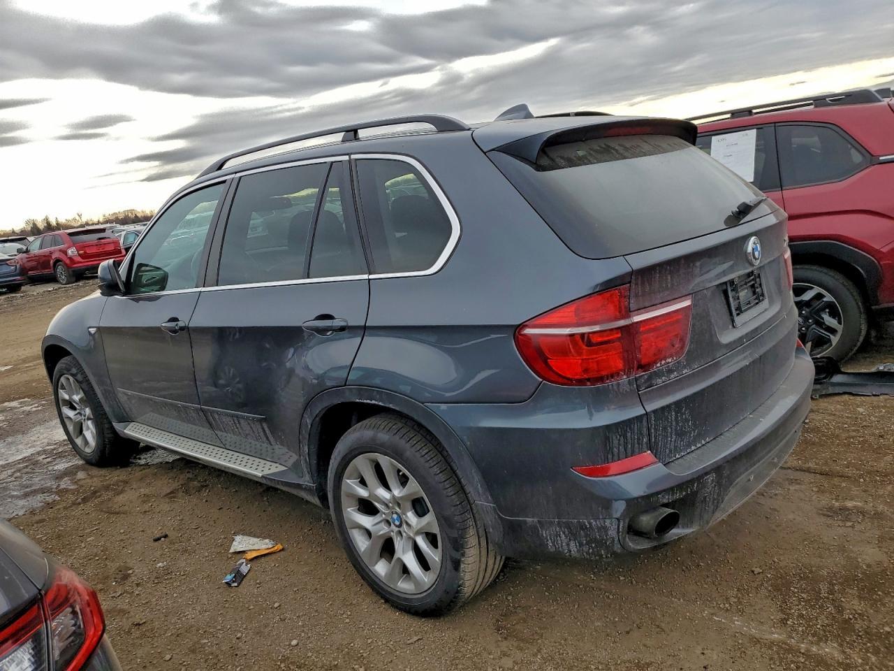 2013 BMW X5 xDrive35I - zdjęcie 2
