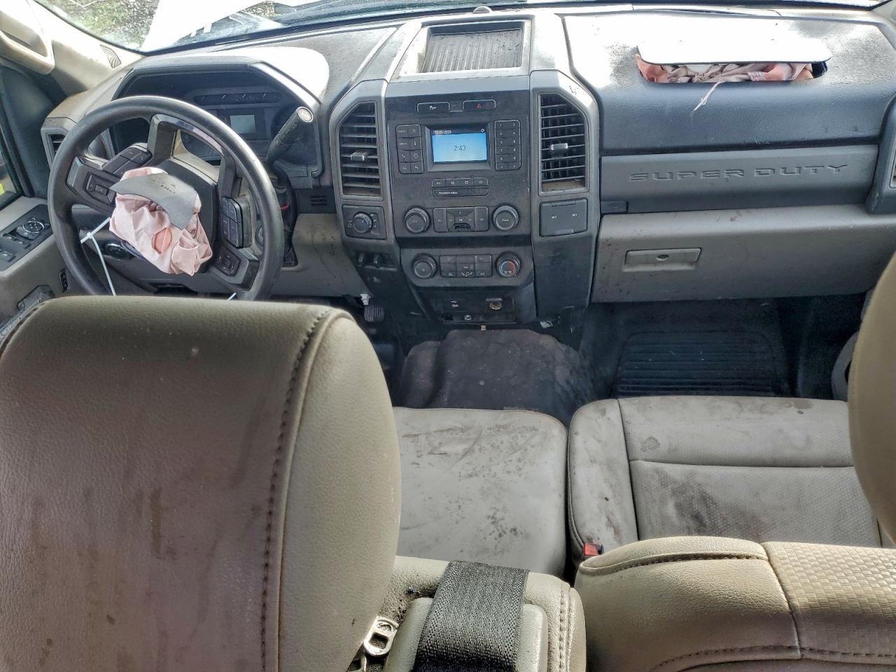 2020 Ford F250 Super Duty - zdjęcie 8