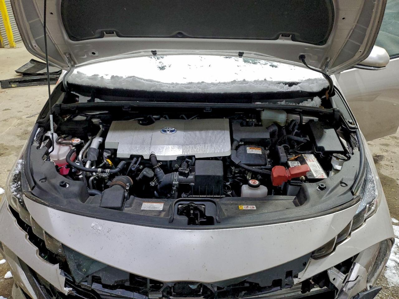 2022 Toyota Prius Prime Le - zdjęcie 11