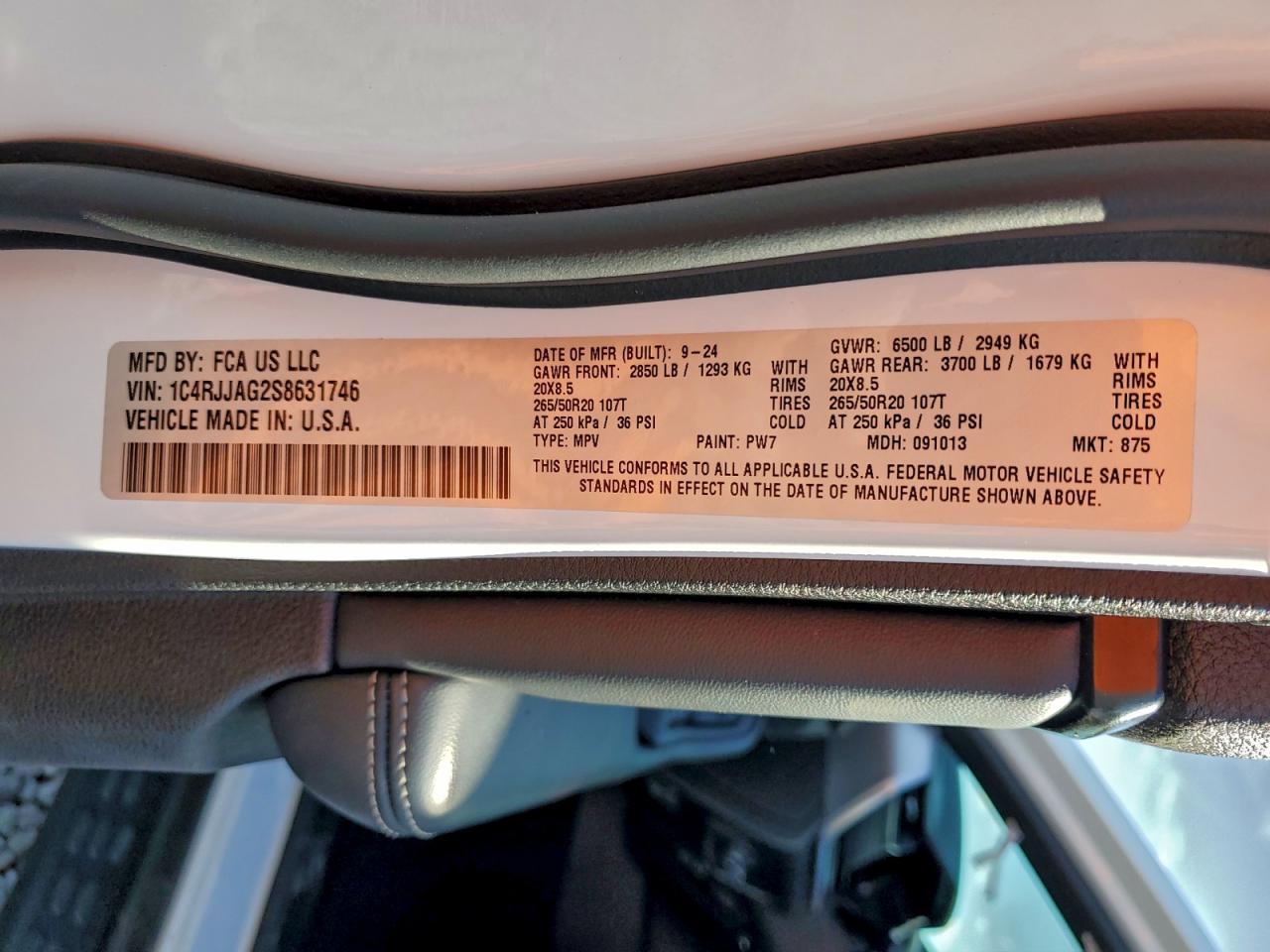 2025 Jeep Grand Cherokee L Laredo - zdjęcie 13