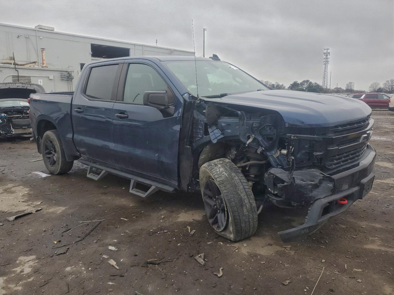 2021 Chevrolet Silverado K1500 Lt Trail Boss - zdjęcie 4