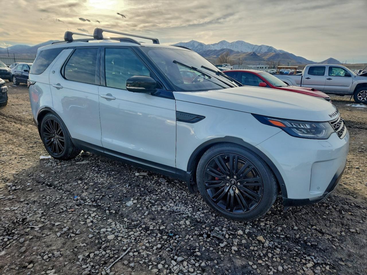 2017 Land Rover Discovery Hse Luxury - zdjęcie 4