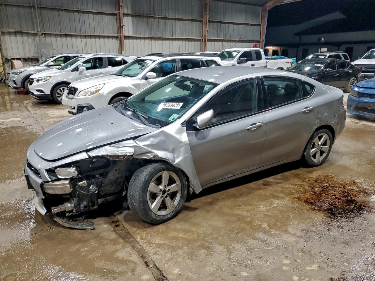 2015 Dodge Dart Sxt - zdjęcie główne