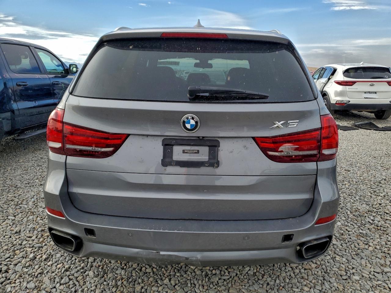 2014 BMW X5 xDrive50I - zdjęcie 6