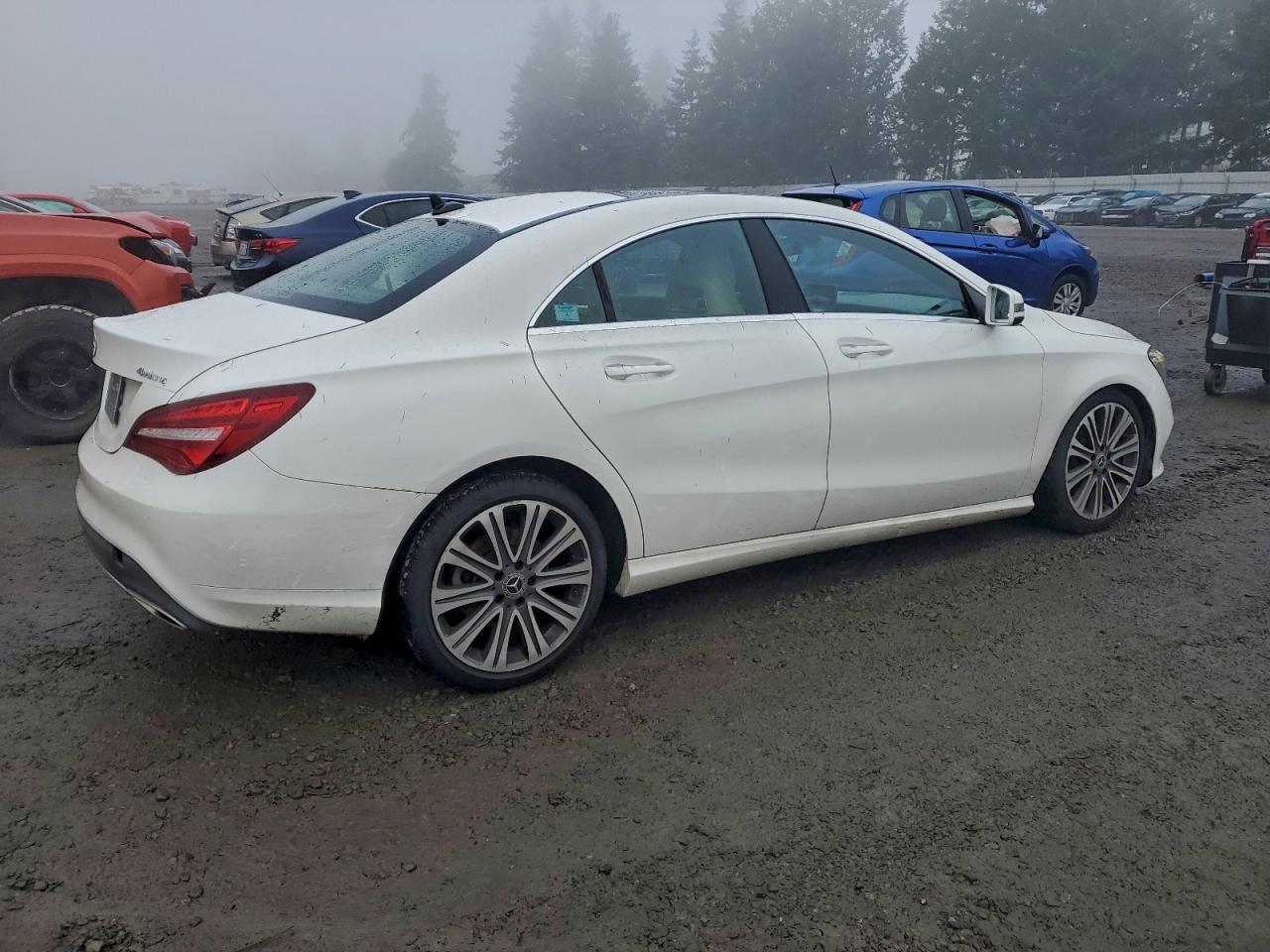 2019 Mercedes-Benz Cla 250 4Matic - zdjęcie 3