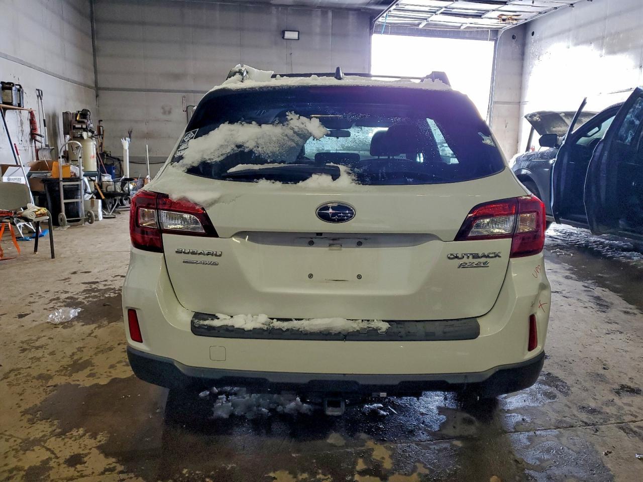 2017 Subaru Outback - zdjęcie 6
