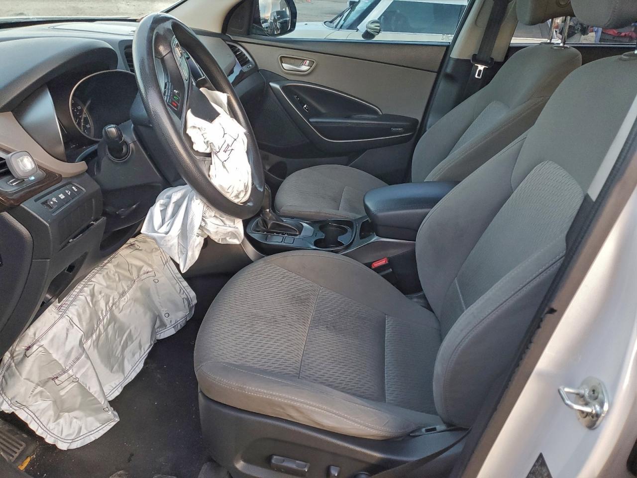 2017 Hyundai Santa Fe Se - zdjęcie 7