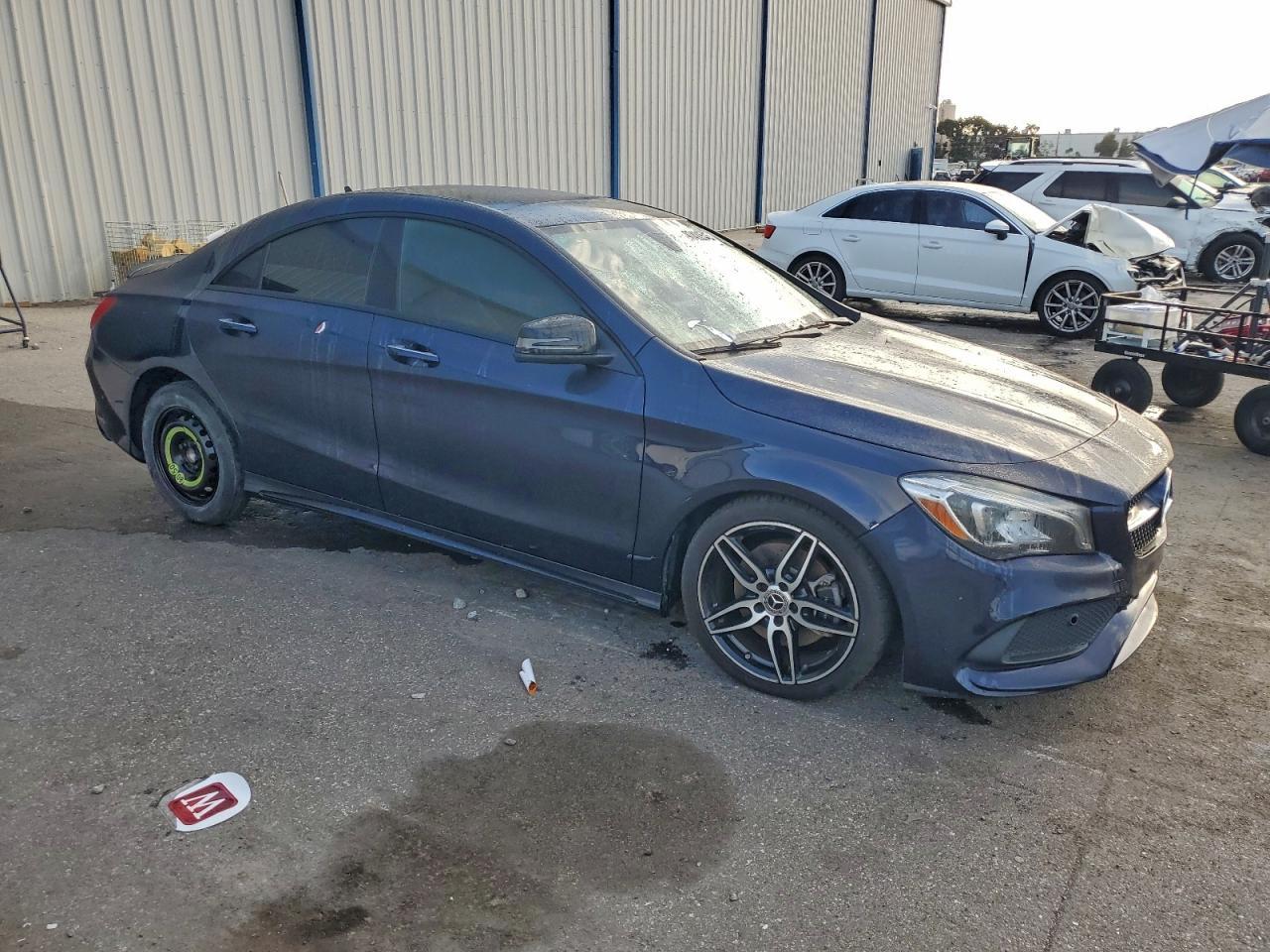 2018 Mercedes-Benz Cla 250 - zdjęcie 4