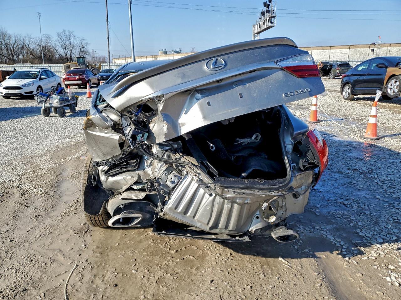 2017 Lexus Es 350 - zdjęcie 6