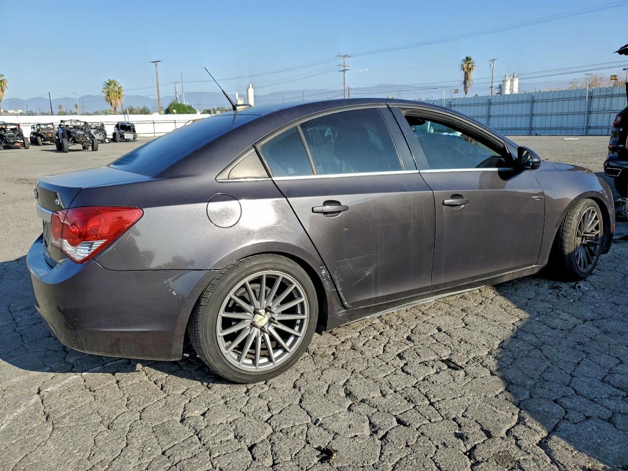2014 Chevrolet Cruze Lt - zdjęcie 3