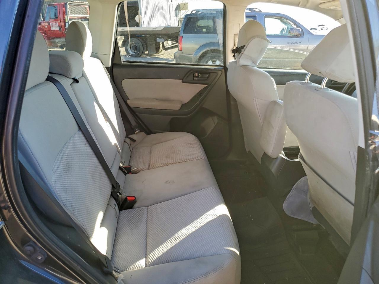 2015 Subaru Forester 2.5I Premium - zdjęcie 10