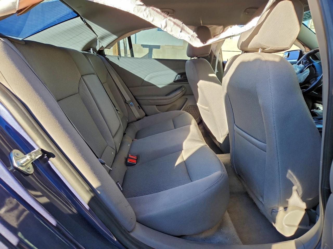 2013 Chevrolet Malibu Ls - zdjęcie 10