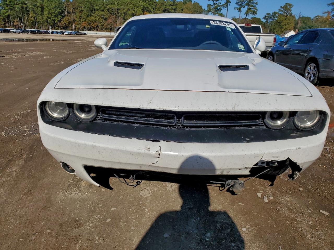 2016 Dodge Challenger Sxt - zdjęcie 5