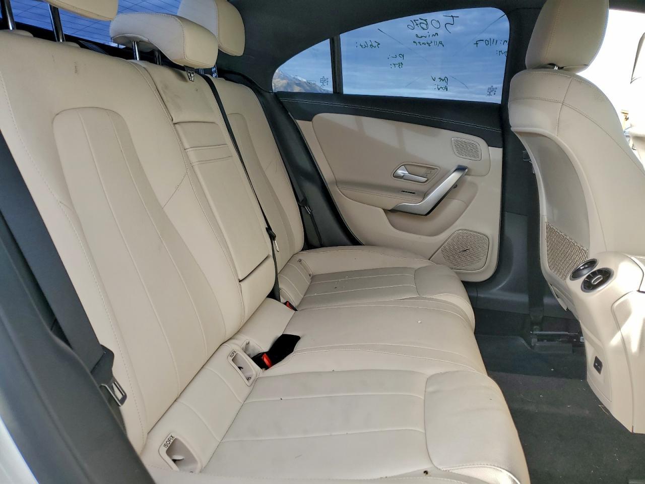 2021 Mercedes-Benz Cla 250 4Matic - zdjęcie 10