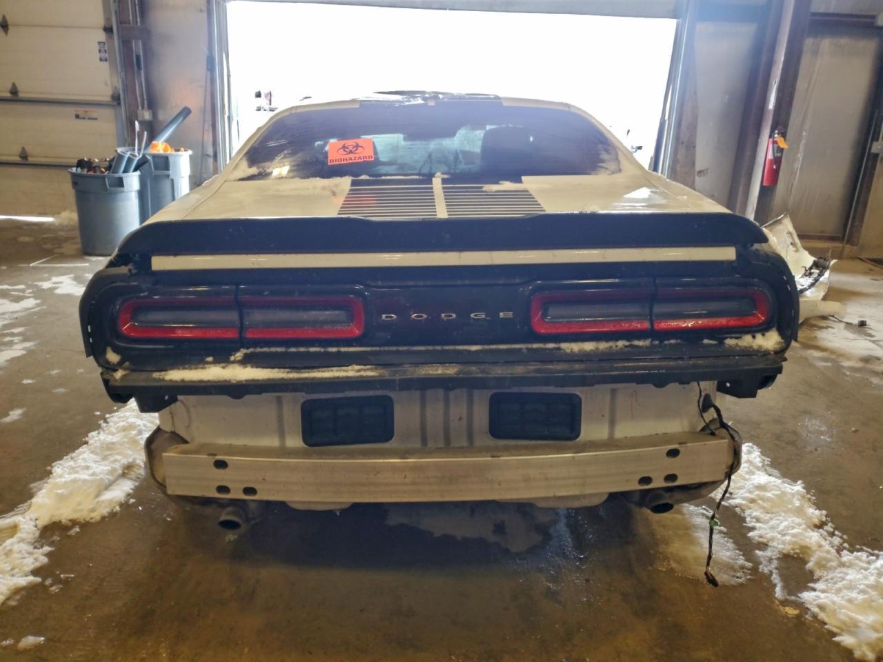 2017 Dodge Challenger Sxt - zdjęcie 6