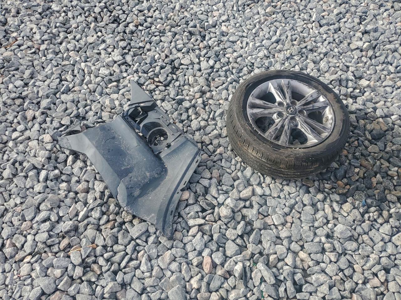 2021 Chevrolet Traverse Lt - zdjęcie 13