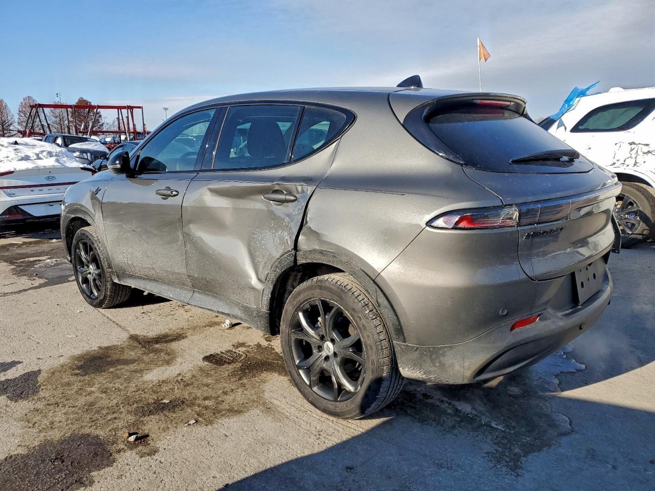 2024 Dodge Hornet Gt - zdjęcie 2