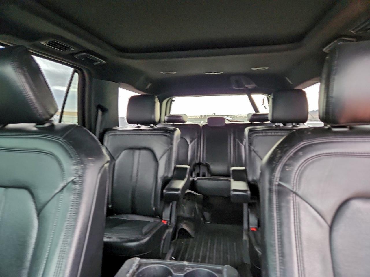 2019 Ford Expedition Limited - zdjęcie 10
