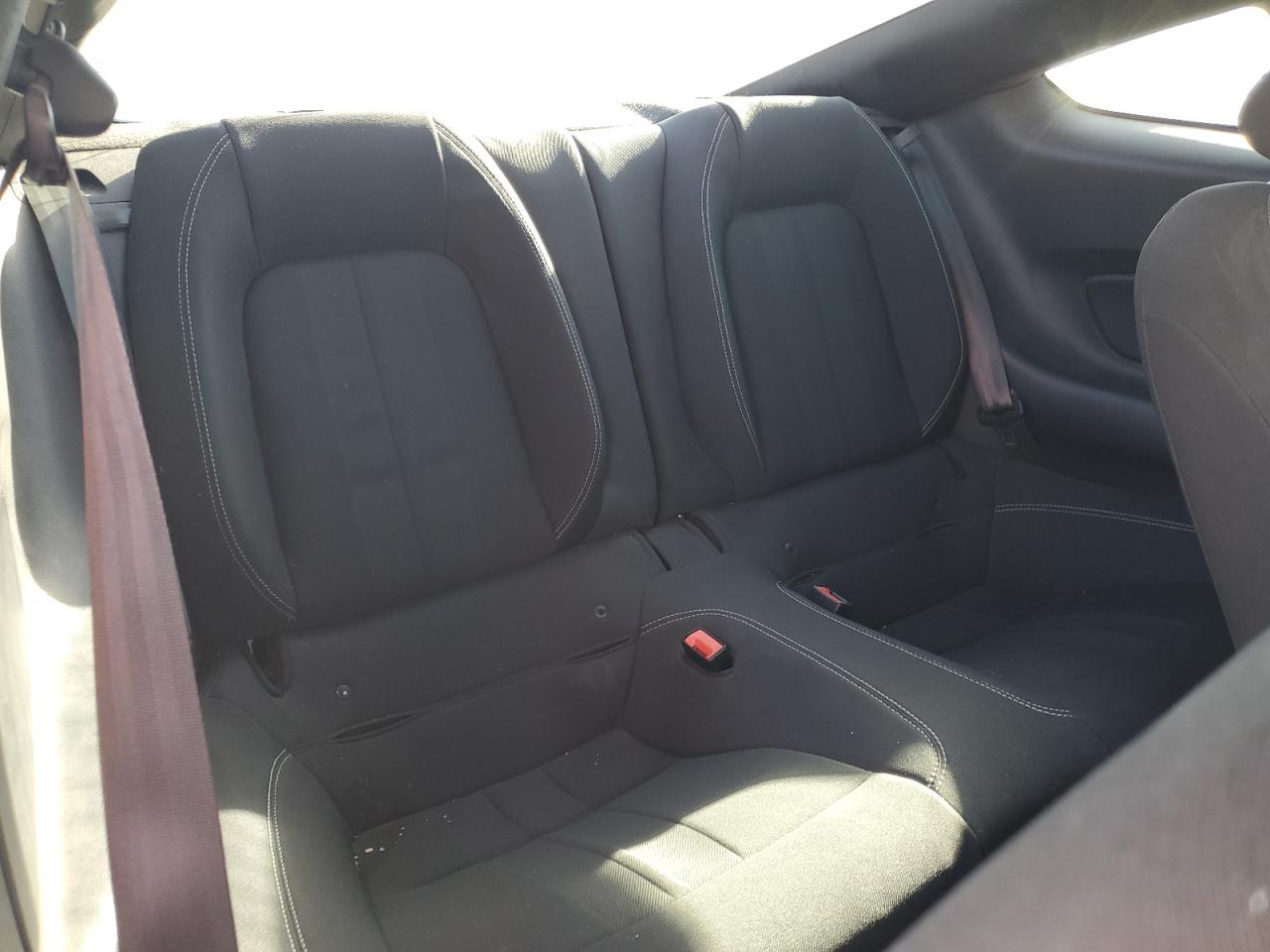 2020 Ford Mustang Gt - zdjęcie 10