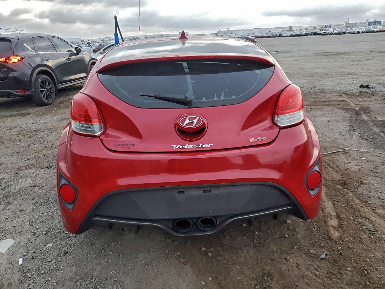 2013 Hyundai Veloster Turbo - zdjęcie 6
